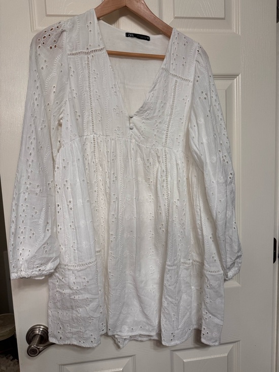 Zara Dresses & Skirts - NWT - Zara White Eyelet Cotton Top